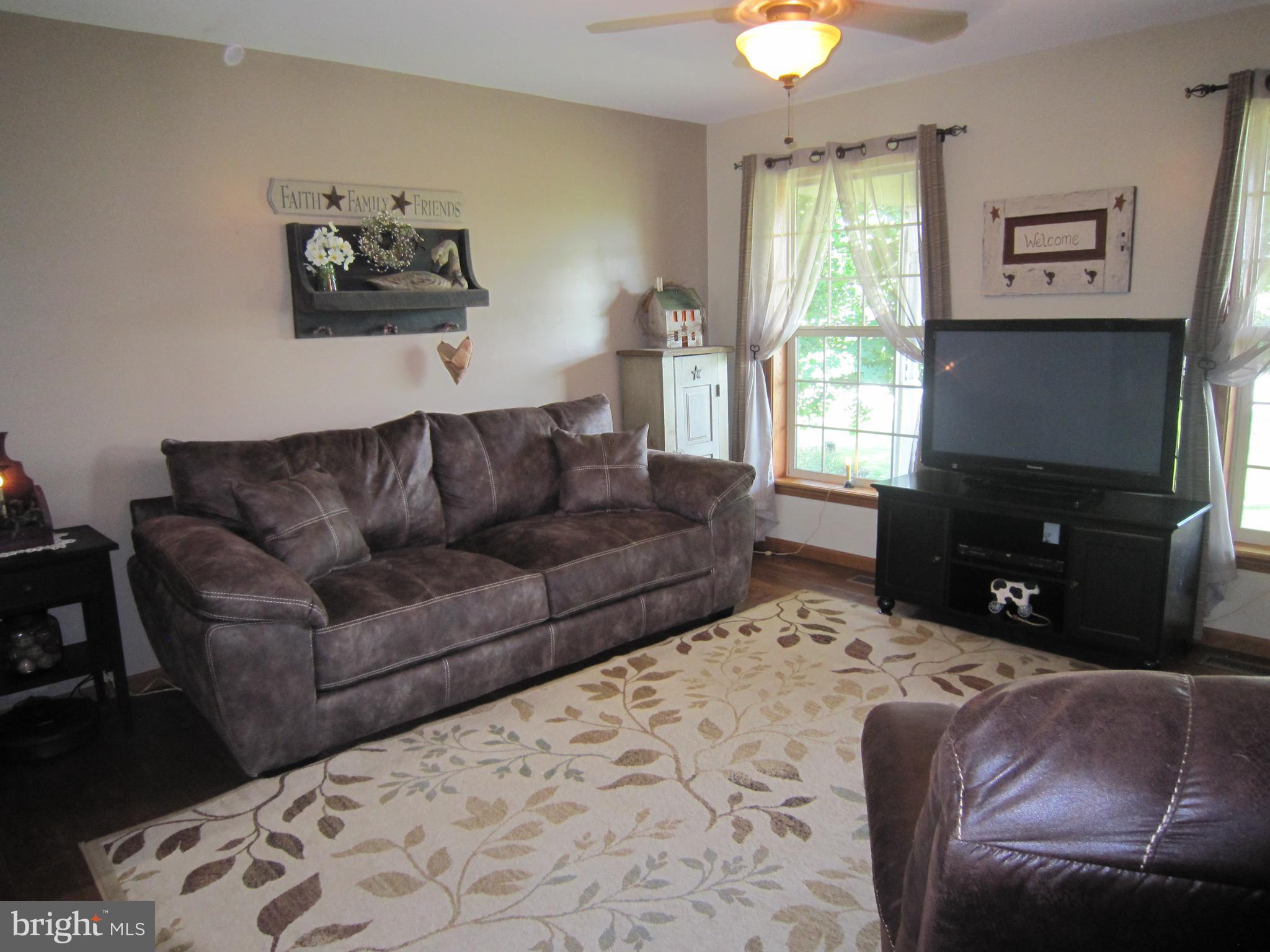 3541 West Canal Road Dover, PA 17315 - Photo 16 of 41 Gallery Image 16