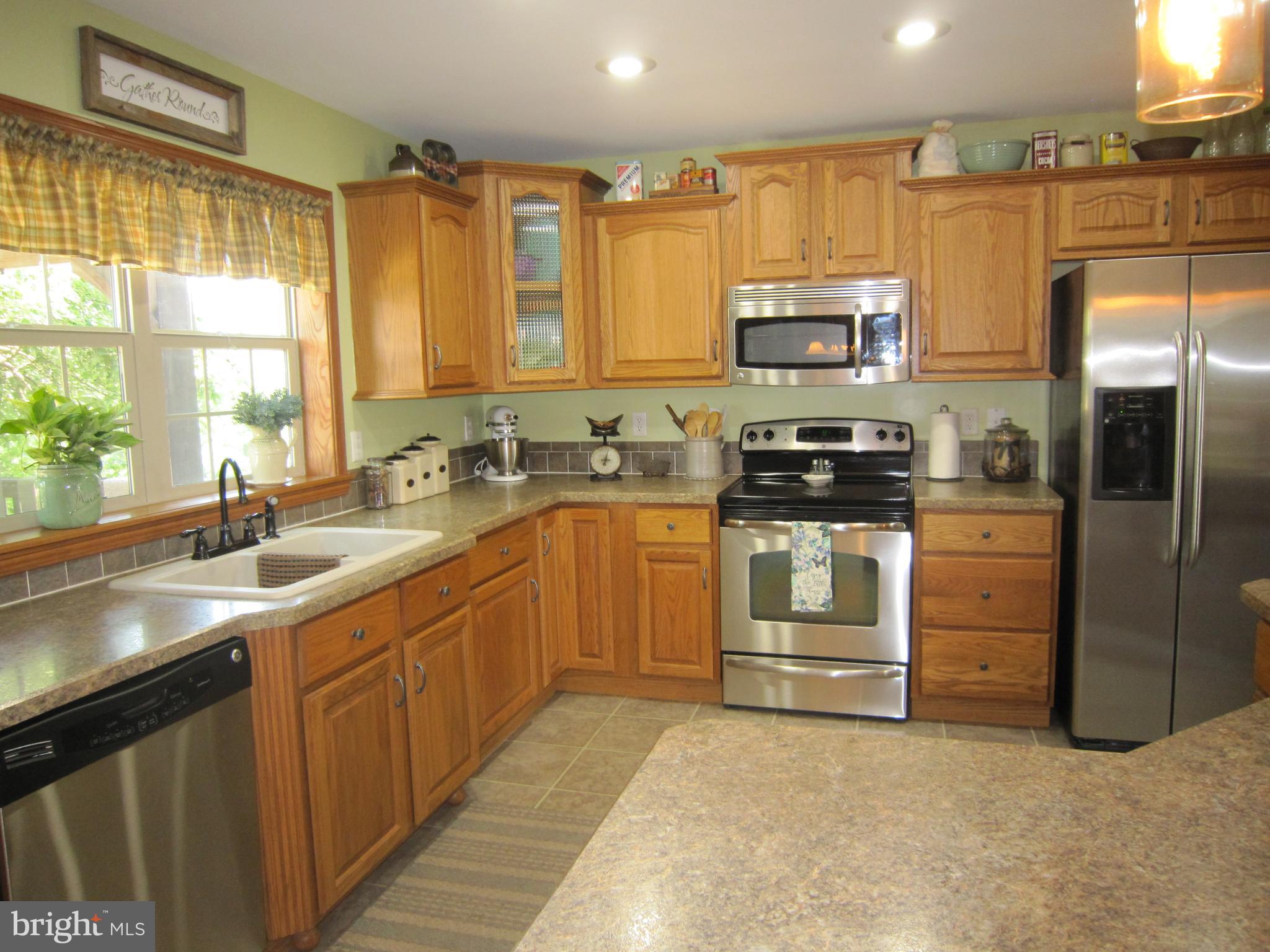 3541 West Canal Road Dover, PA 17315 - Photo 19 of 41 Gallery Image 19