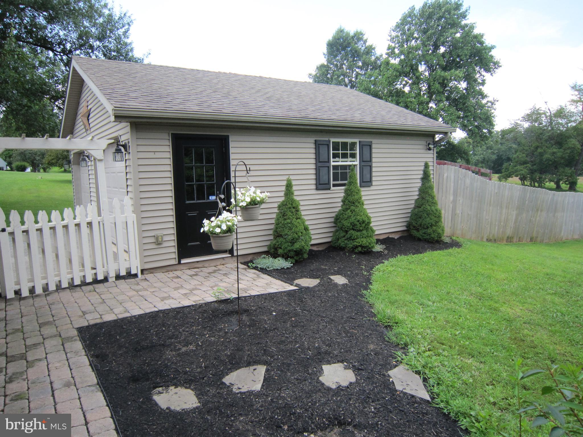 3541 West Canal Road Dover, PA 17315 - Photo 4 of 41 Gallery Image 4