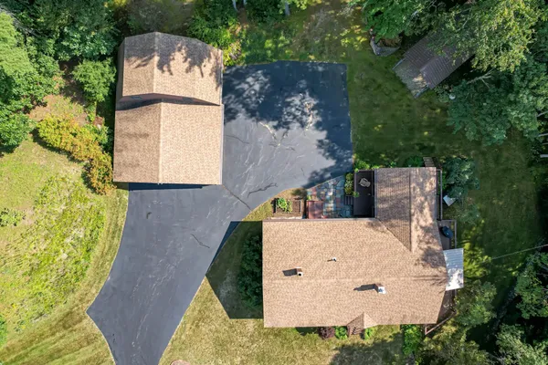 $799,900 | 13 Evans Road, Hebron, NH 03241