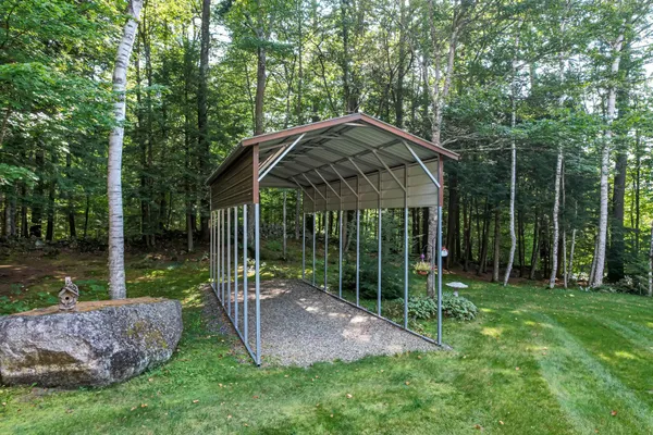 $799,900 | 13 Evans Road, Hebron, NH 03241