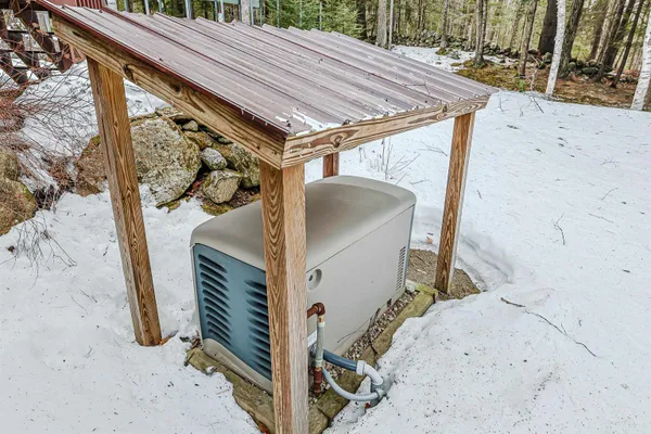 $799,900 | 13 Evans Road, Hebron, NH 03241