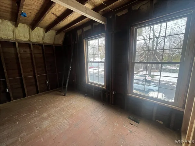 $99,500 | 2936 McKoon Avenue, Niagara Falls, NY 14305