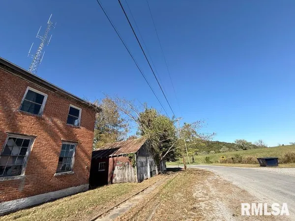 $19,875 | 217 Market Street, Golconda, IL 62938