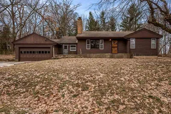 $300,000 | 8089 Mcmichael Road, Caledonia, IL 61011