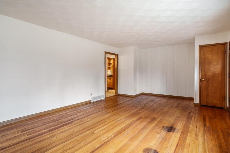 8089 Mcmichael Road Caledonia, IL 61011 - Photo 19 of 44