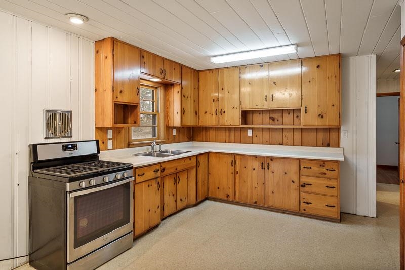 8089 Mcmichael Road Caledonia, IL 61011 - Photo 23 of 44