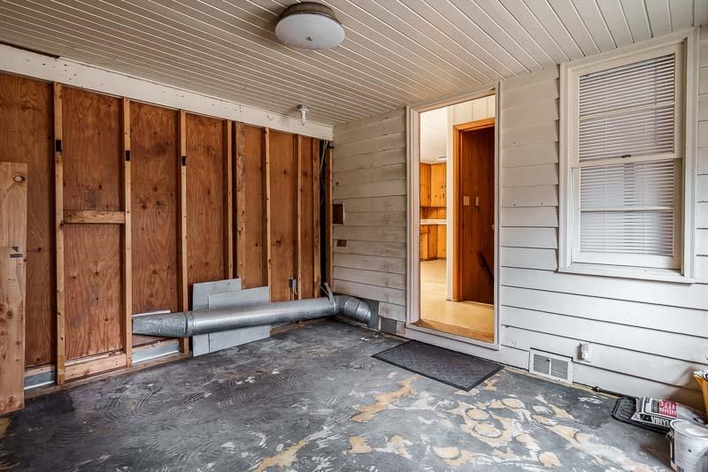 8089 Mcmichael Road Caledonia, IL 61011 - Photo 37 of 44