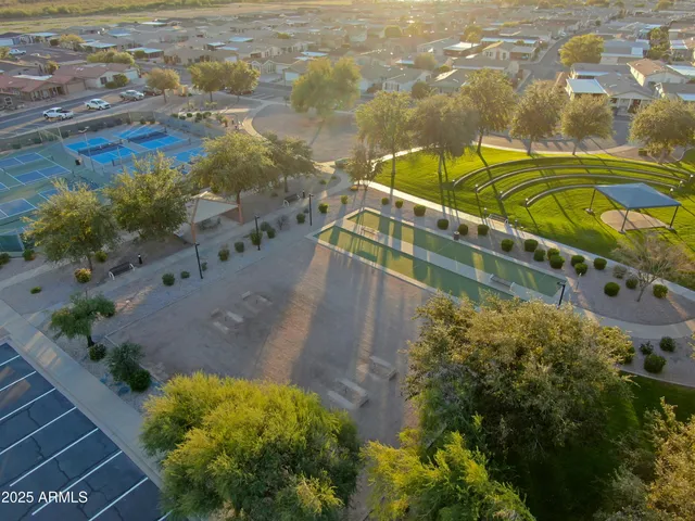 a view of a tall building