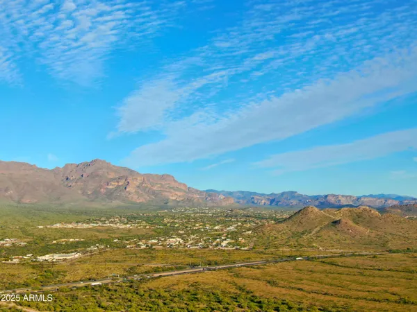 $204,900 | 3301 South Goldfield Road, Unit 6008, Apache Junction, AZ 85119