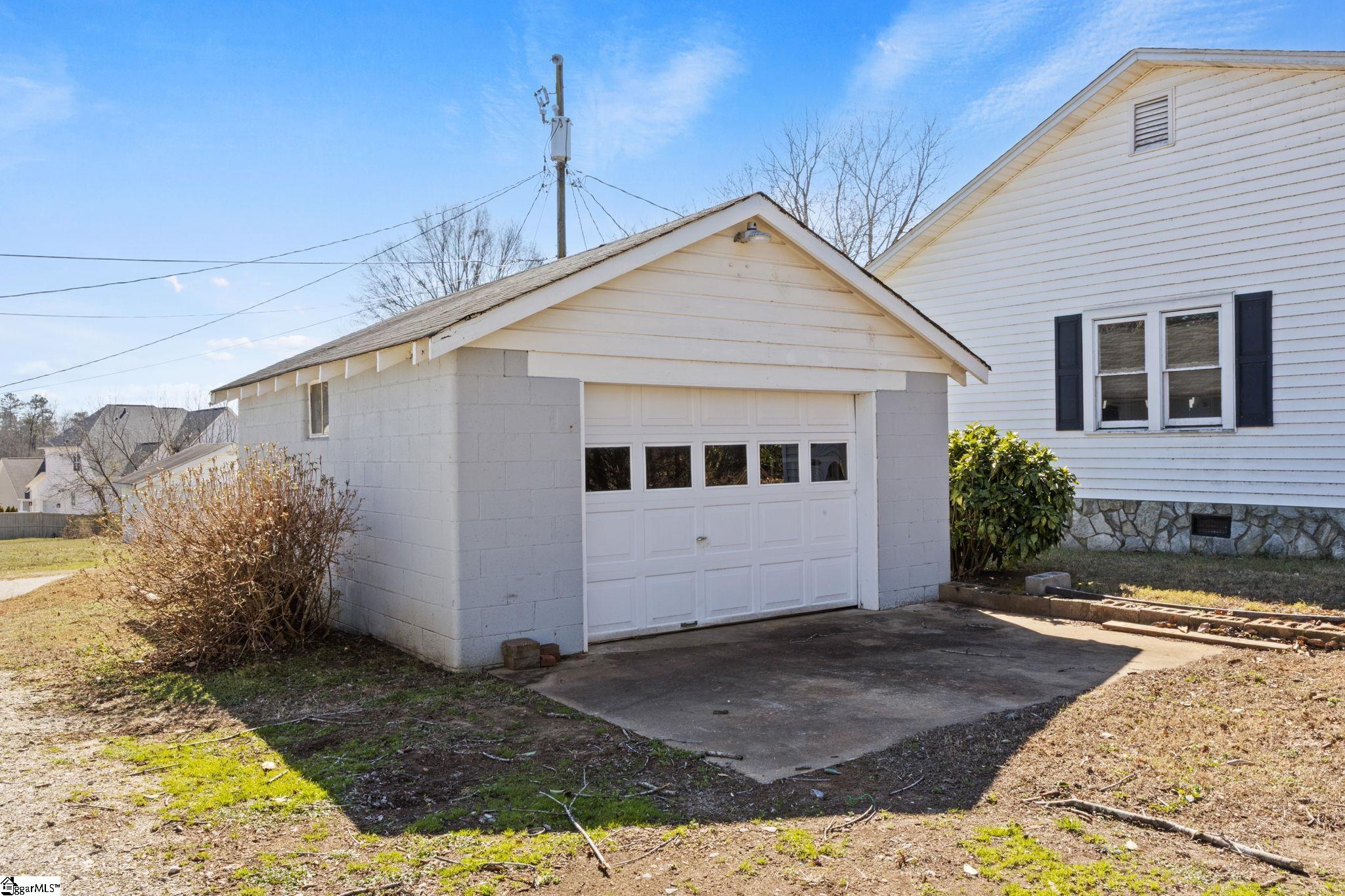 181 J Street Greer, SC 29651 - Photo 22 of 23