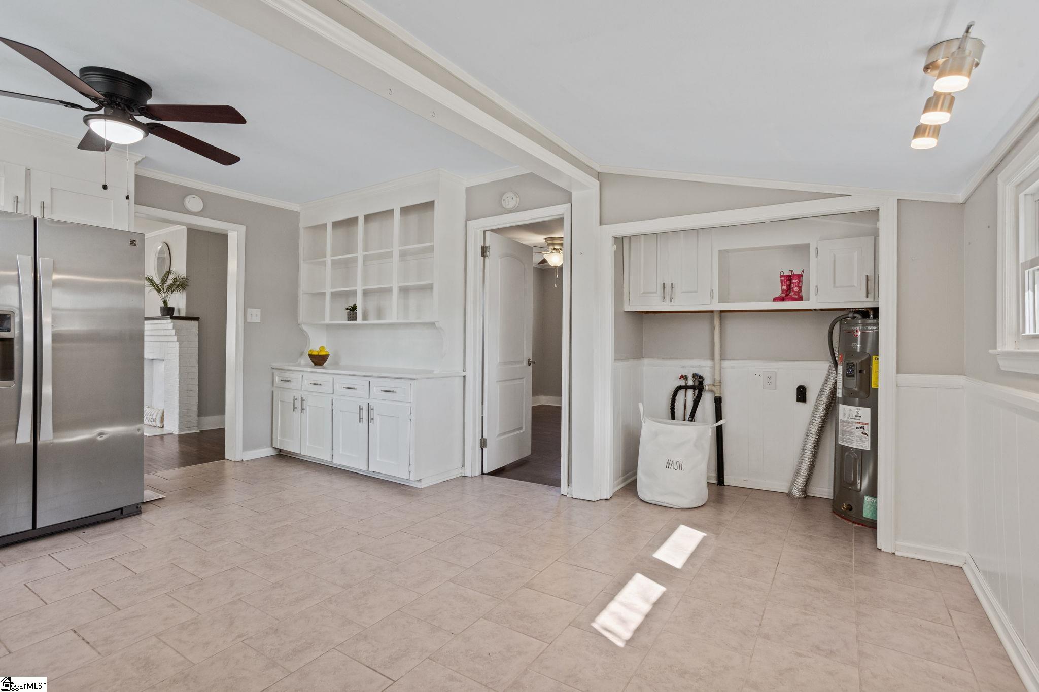 181 J Street Greer, SC 29651 - Photo 9 of 23