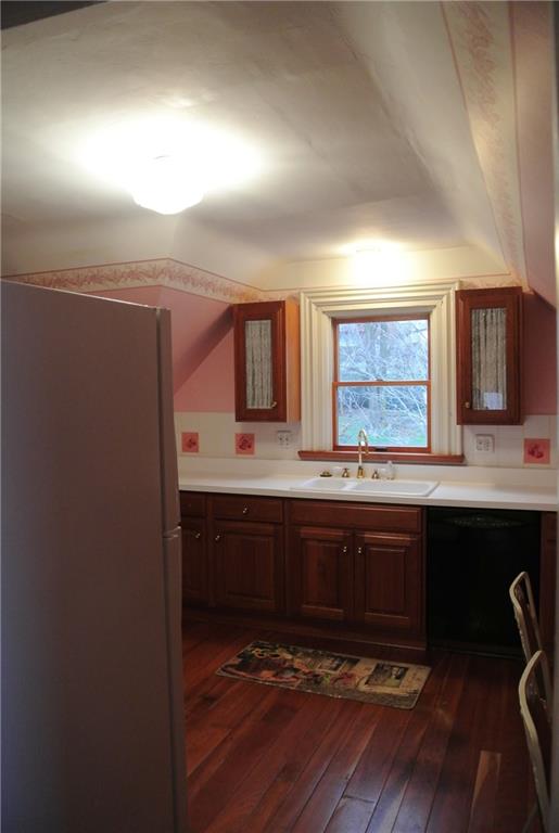 231 Freeport Road Blawnox, PA 15238 - Photo 11 of 24 Gallery Image 11