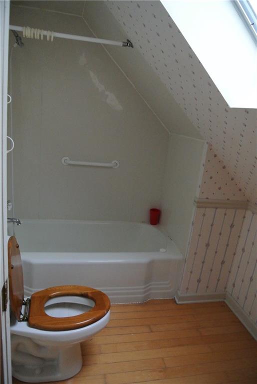 231 Freeport Road Blawnox, PA 15238 - Photo 16 of 24 Gallery Image 16