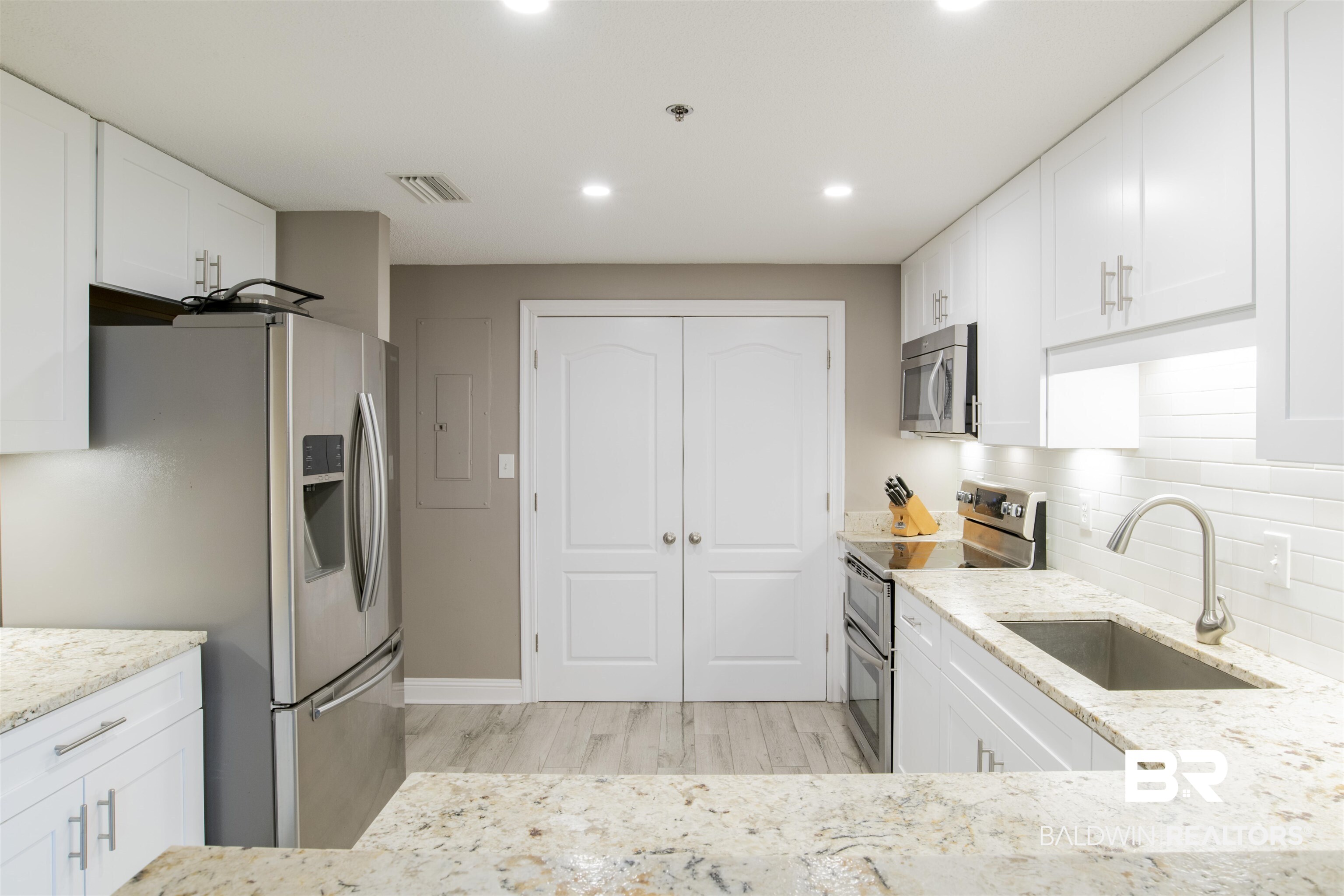 100 Tower Drive, Unit 1101 Daphne, AL 36526 - Photo 12 of 47