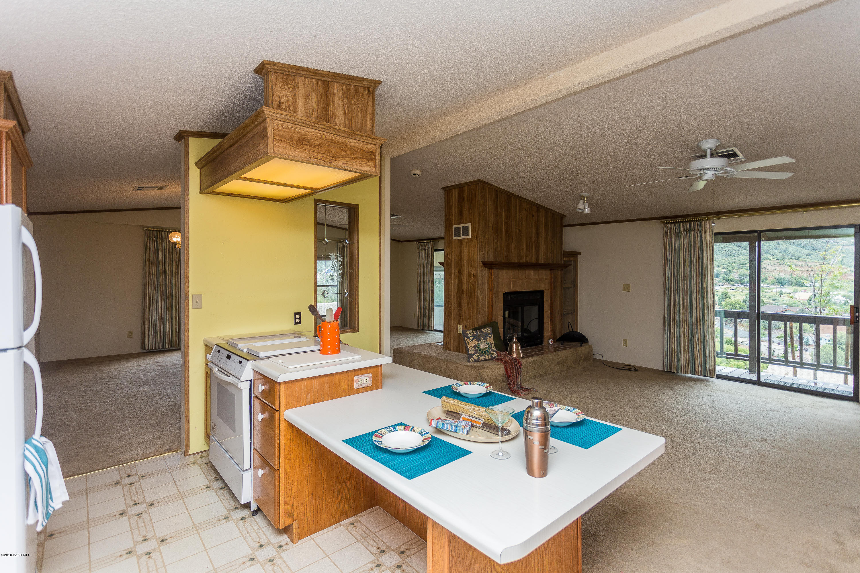 2317 Hillside Loop Road Prescott, AZ 86301 - Photo 7 of 21 007_Kitchen