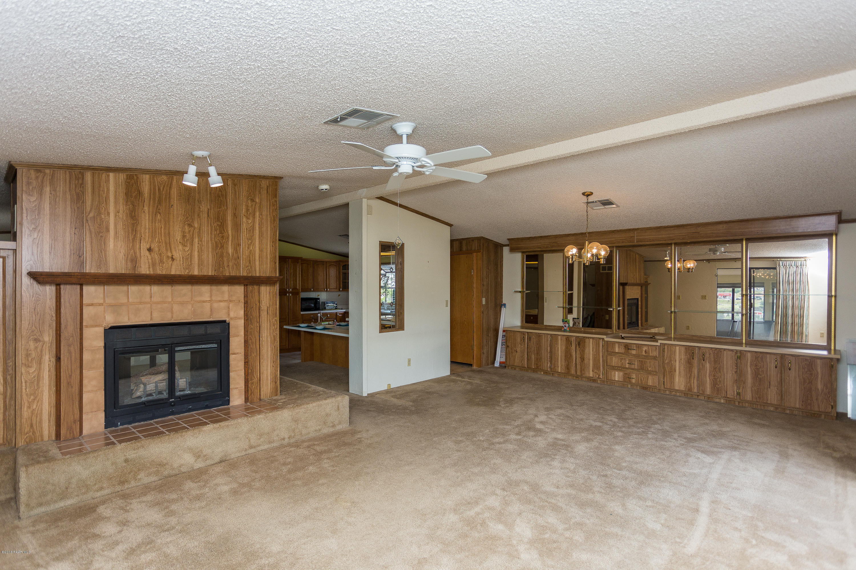 2317 Hillside Loop Road Prescott, AZ 86301 - Photo 9 of 21 009_Family Room