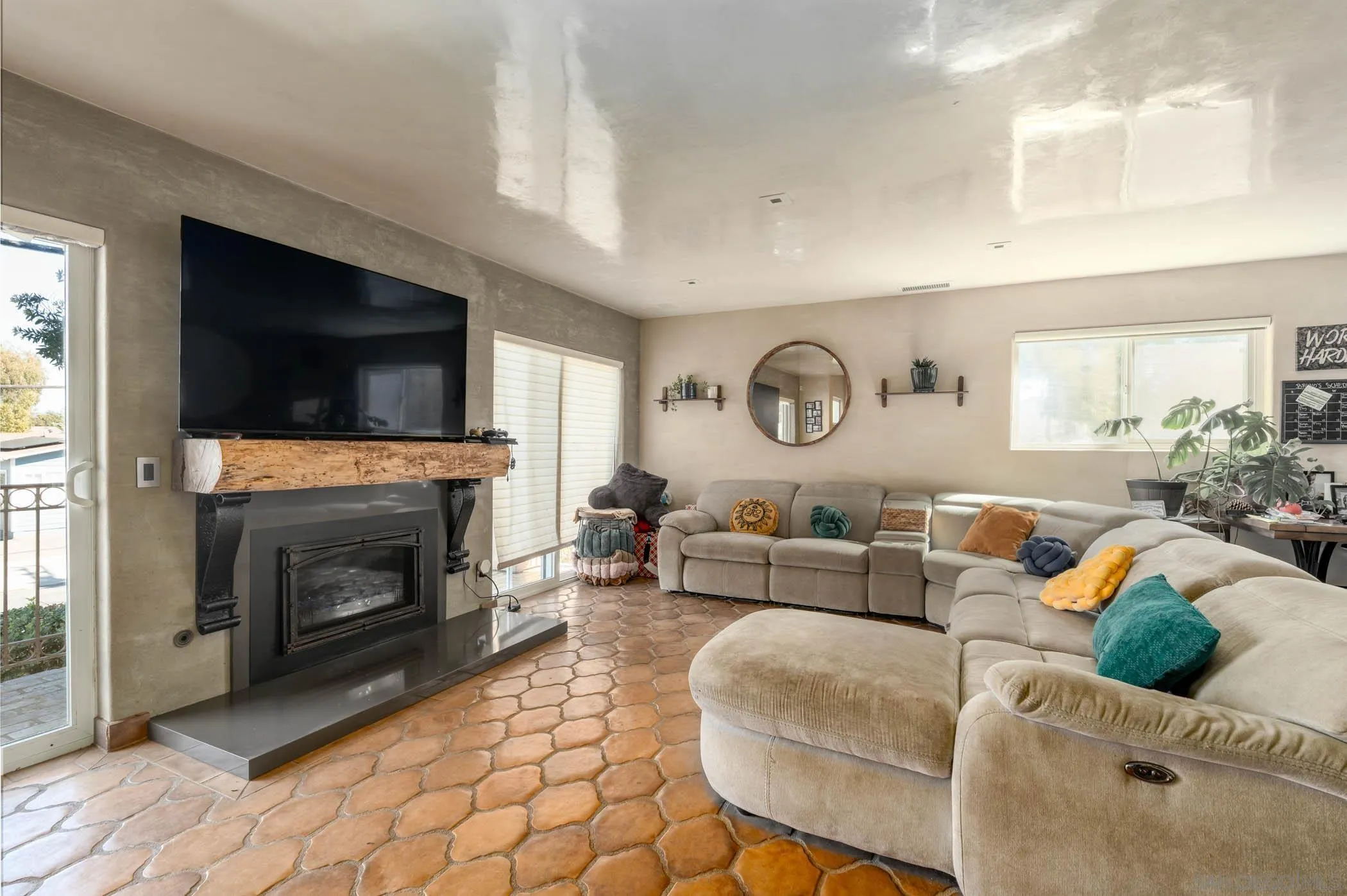 175 Maple Avenue, Unit 4 Carlsbad, CA 92008 - Photo 6 of 40