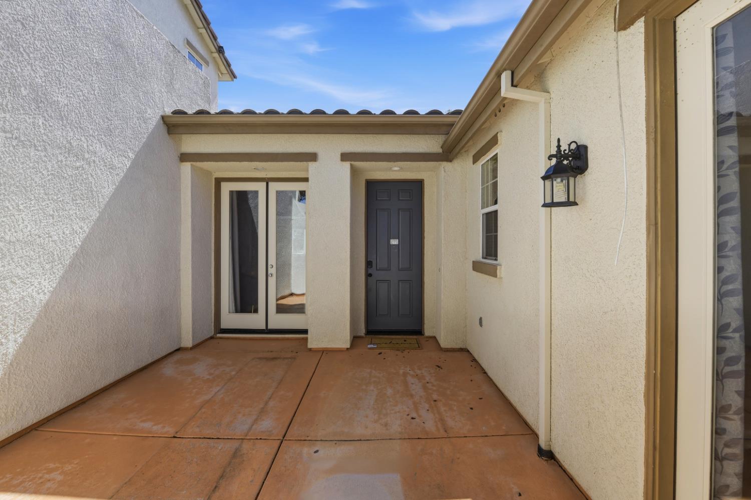 1733 Klamath Road West Sacramento, CA 95691 - Photo 12 of 66