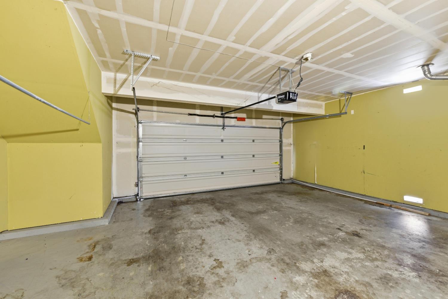 1733 Klamath Road West Sacramento, CA 95691 - Photo 25 of 66
