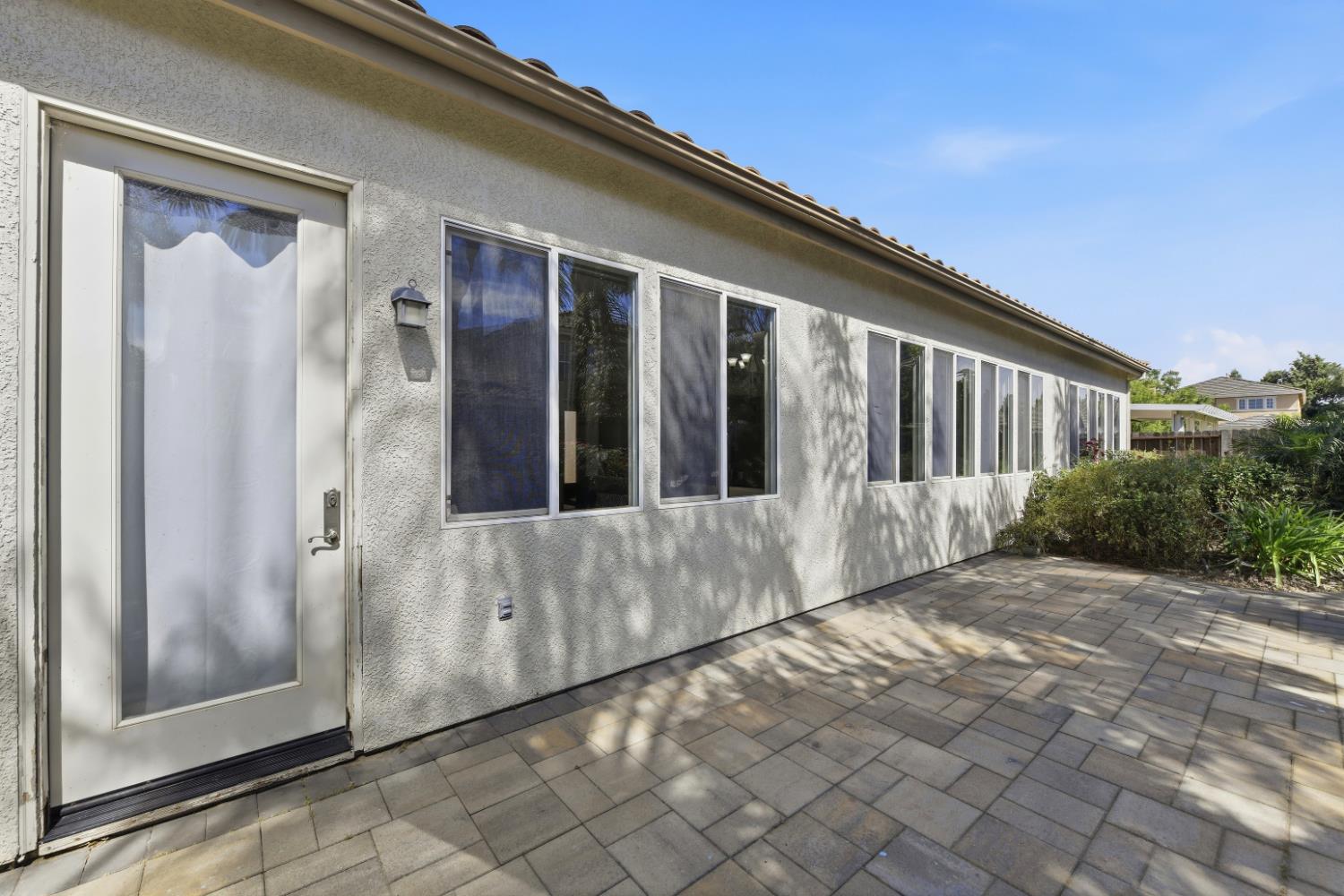 1733 Klamath Road West Sacramento, CA 95691 - Photo 29 of 66