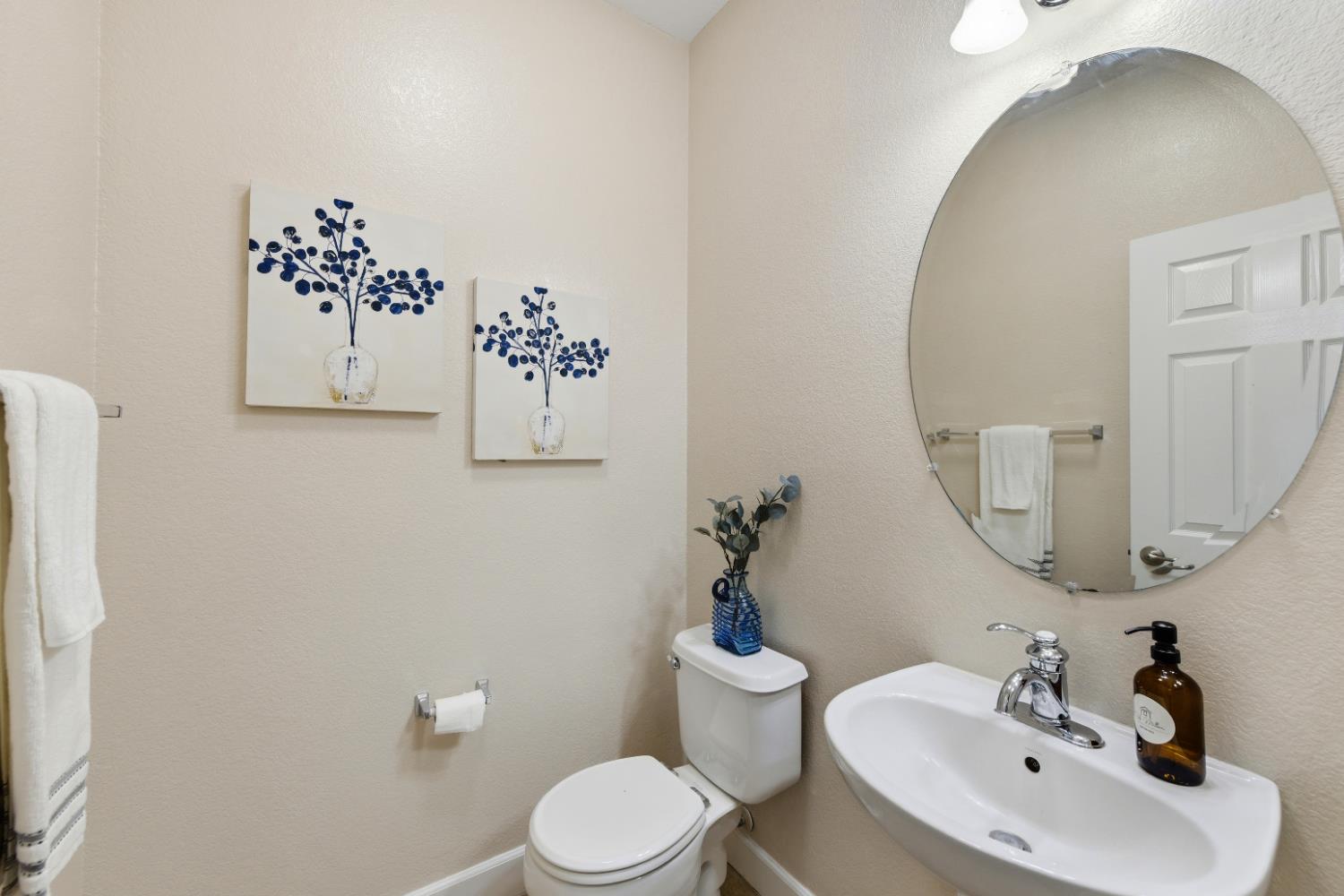 1733 Klamath Road West Sacramento, CA 95691 - Photo 39 of 66