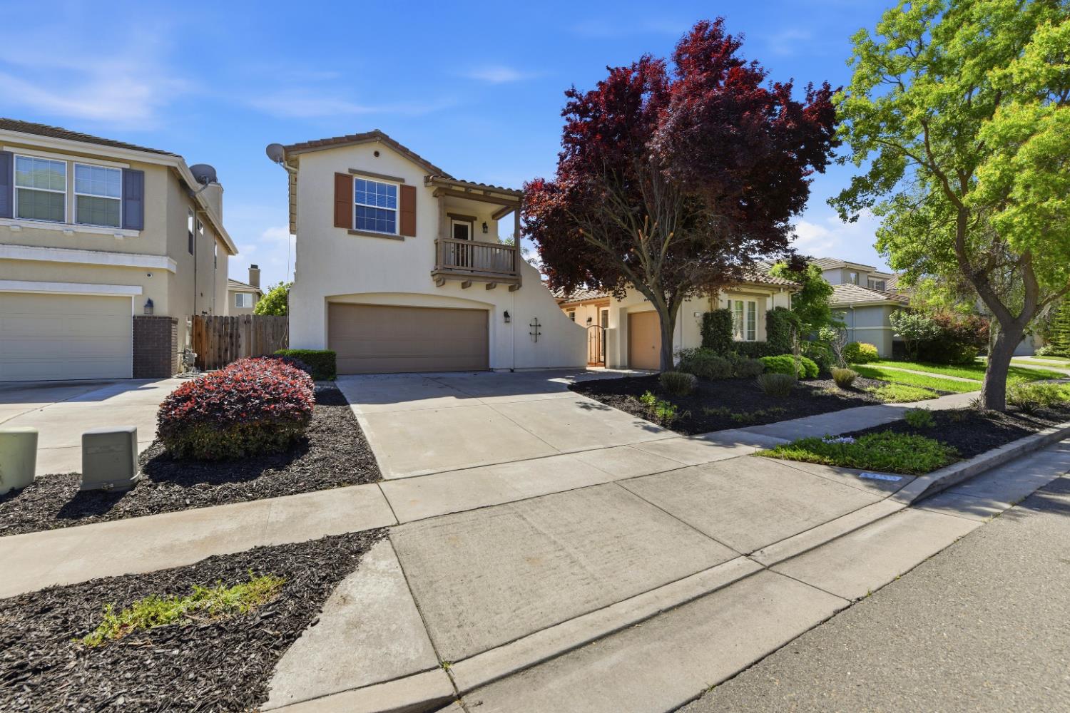 1733 Klamath Road West Sacramento, CA 95691 - Photo 4 of 66