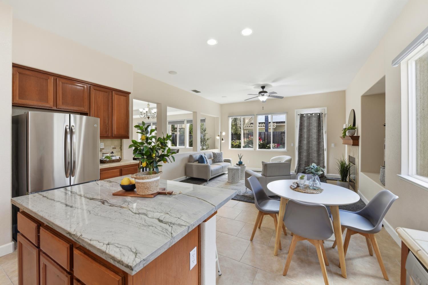 1733 Klamath Road West Sacramento, CA 95691 - Photo 60 of 66