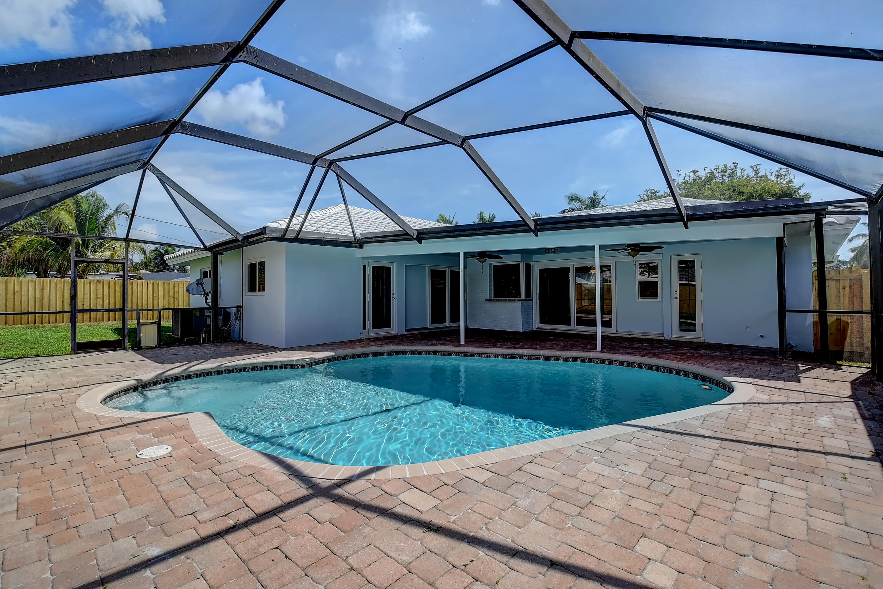 1399 Southwest 11th Terrace Boca Raton, FL 33486 - Photo 4 of 20 1399 SW 11TH TER