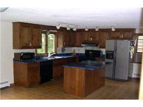 166 Bush Hill Road Pelham, NH 03076 - Photo 2 of 5