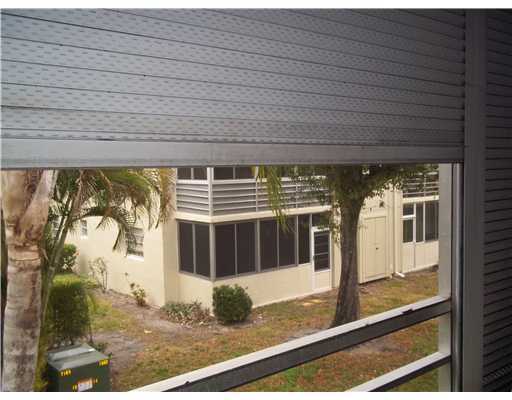 949 Flanders T, Unit 949 Delray Beach, FL 33484 - Photo 11 of 11 Additional Photo