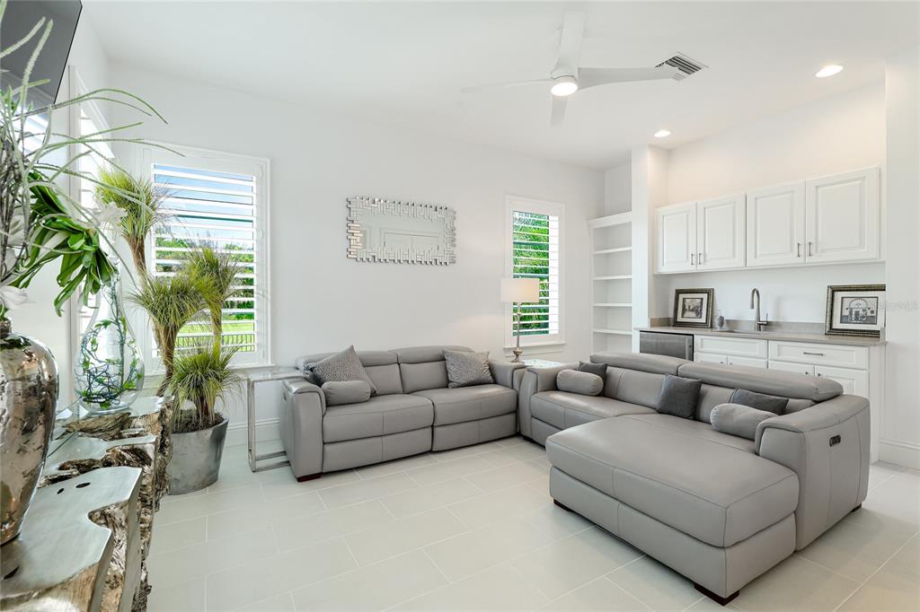 9060 Swaying Branch Road Sarasota, FL 34241 - Photo 39 of 71 Gallery Image 39