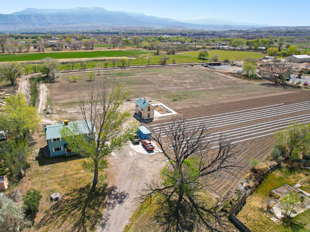 562 33 Road Clifton, CO 81520 - Photo 3 of 42 Gallery Image 3
