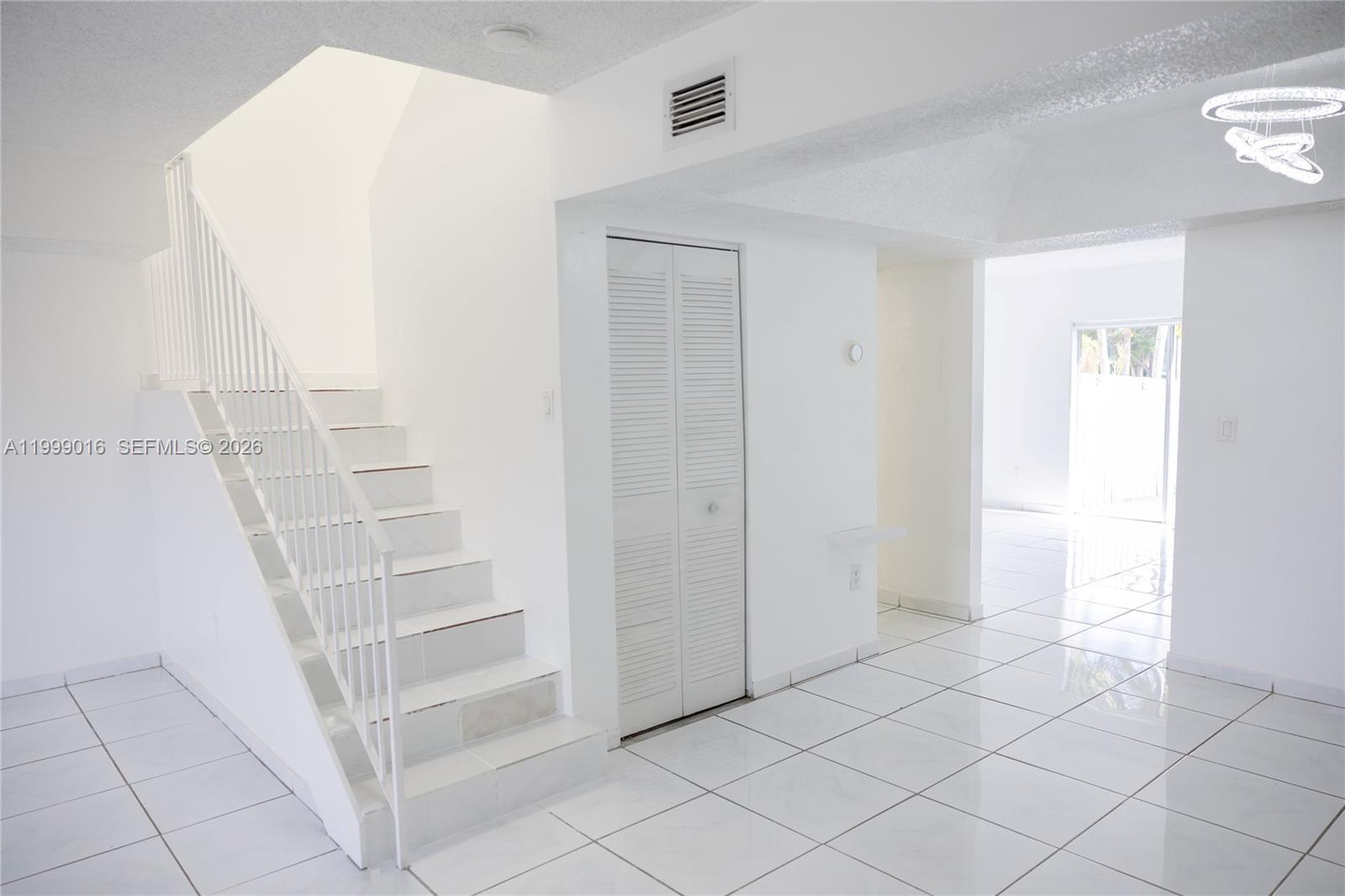 11830 Southwest 19th Lane, Unit 186 Miami, FL 33175 - Photo 4 of 23