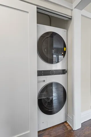 $2,745 | 2712 West Winnemac Avenue, Unit 2, Chicago, IL 60625