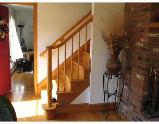 18 Bartlett Road Middletown, RI 02842 - Photo 5 of 8 Other.