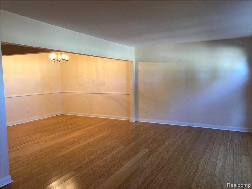 8760 Common Road, Unit 4 Warren, MI 48093 - Photo 4 of 25