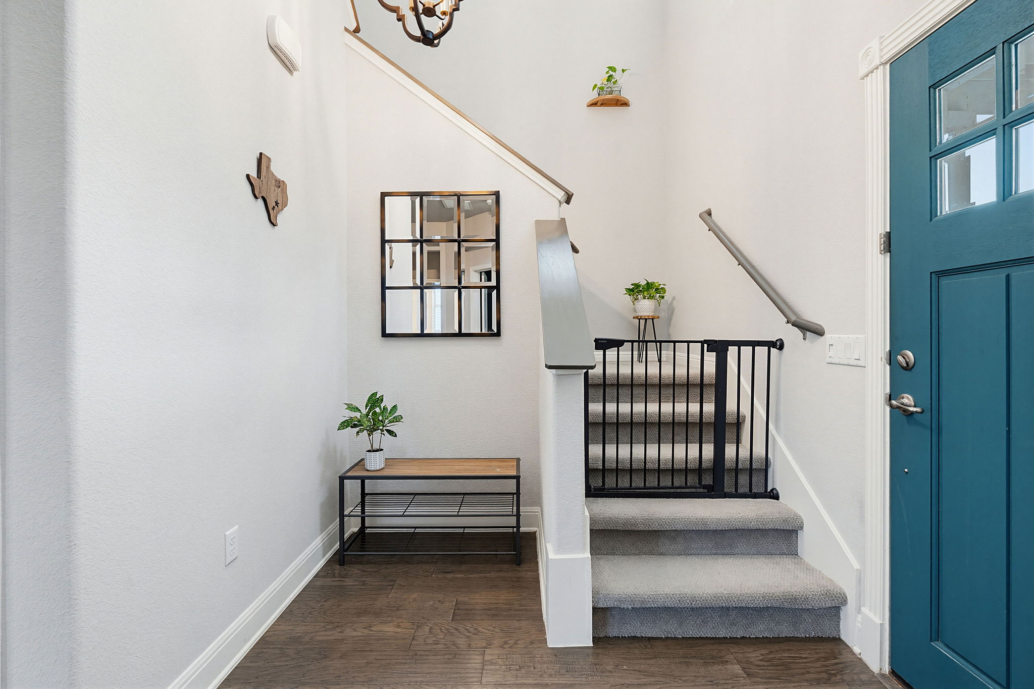 5820 Baythorne Drive Austin, TX 78747 - Photo 15 of 32 a view of entryway with stairs