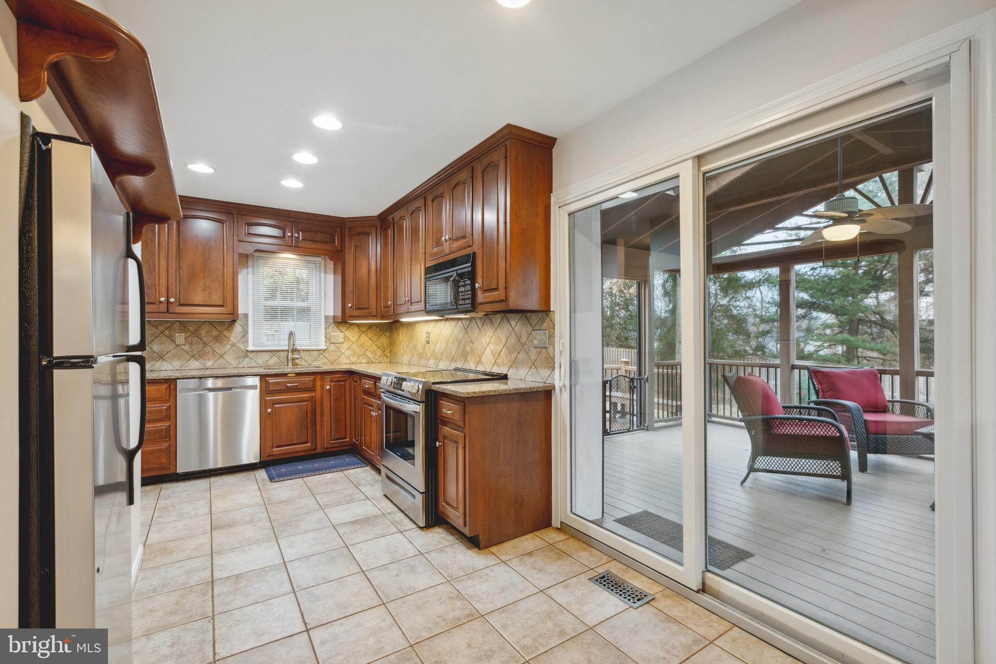 9308 Emory Grove Road Gaithersburg, MD 20877 - Photo 11 of 45 Updated kitchen