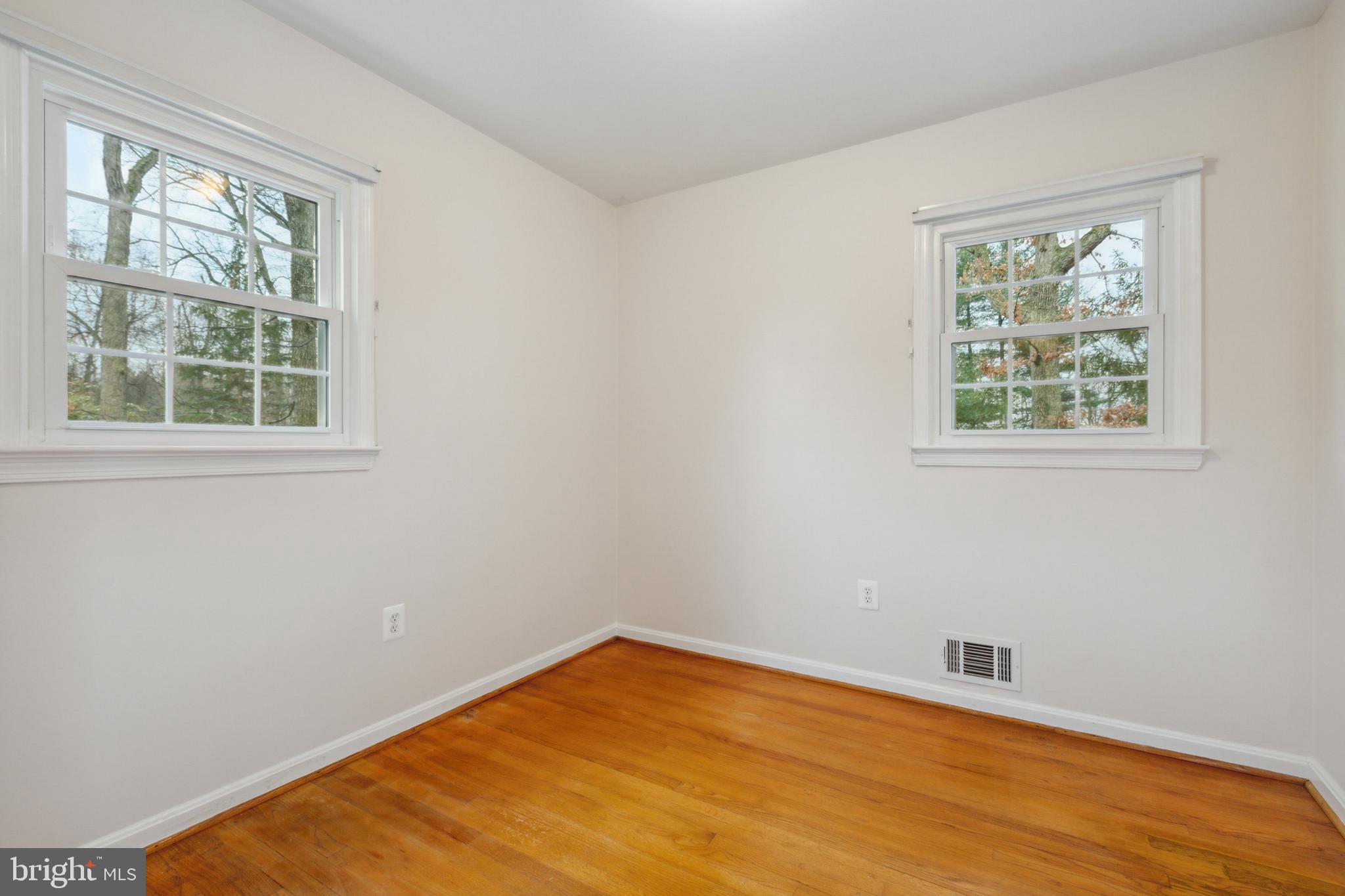 9308 Emory Grove Road Gaithersburg, MD 20877 - Photo 20 of 45 Bedroom 2