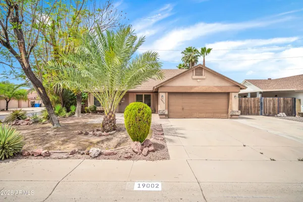 $565,000 | 19002 North 12th Place, Phoenix, AZ 85024