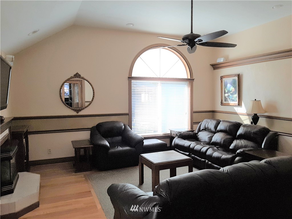 131 Maple Place Packwood, WA 98361 - Photo 9 of 23