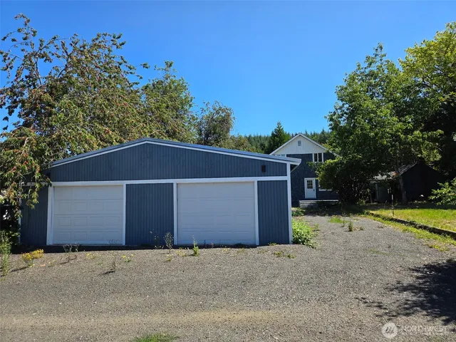 $549,000 | 405 South 1st Street, McCleary, WA 98557