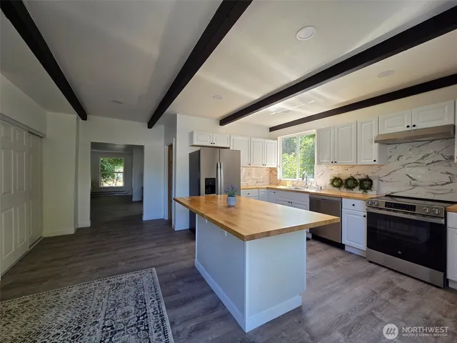 $549,000 | 405 South 1st Street, McCleary, WA 98557