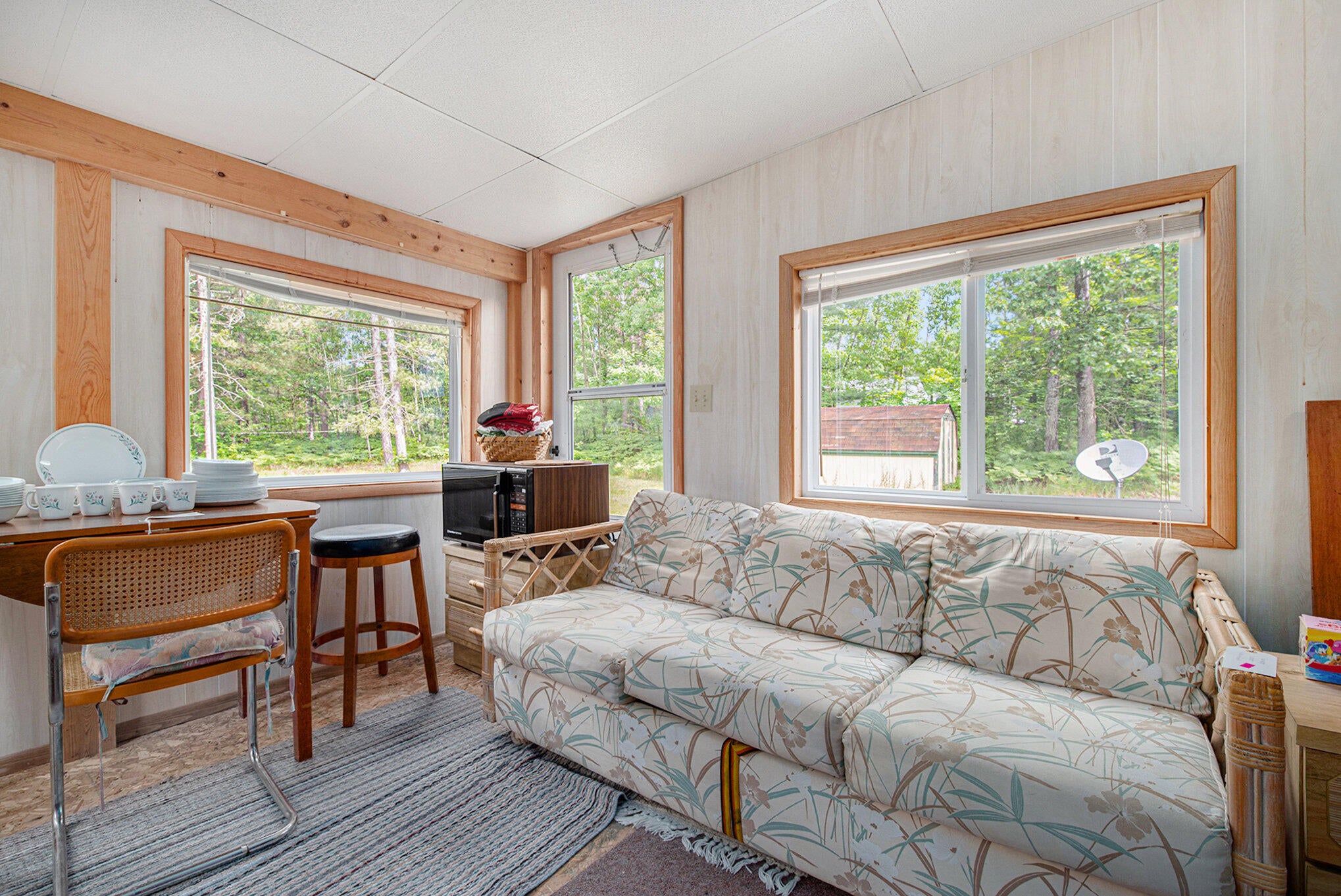 10625 Upper Mograin Road Cheboygan, MI 49721 - Photo 5 of 24 Gallery Image 5