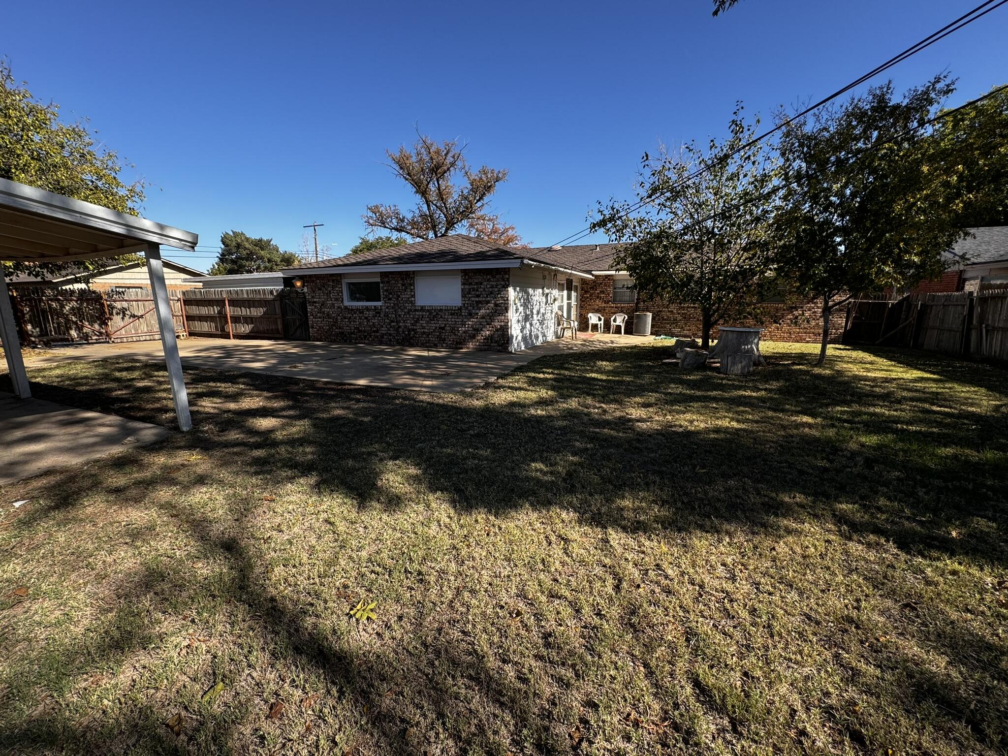 1209 Garland Plainview, TX 79072 - Photo 35 of 38 a view of a house with a yard