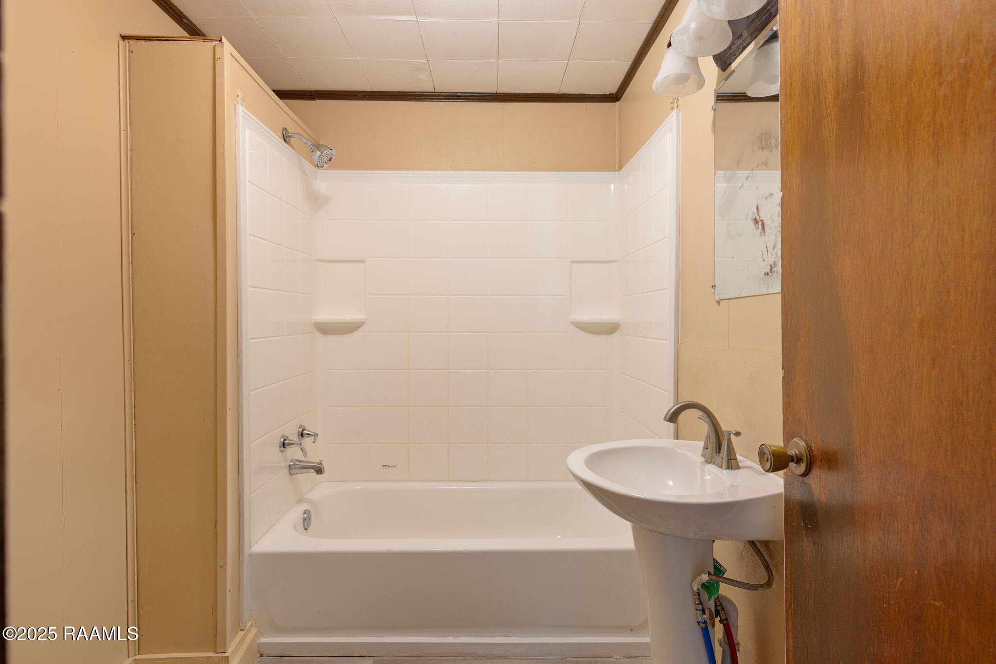 810 Abbirene Street Franklin, LA 70538 - Photo 17 of 22 16-web-or-mls-810 Abbirene St-16