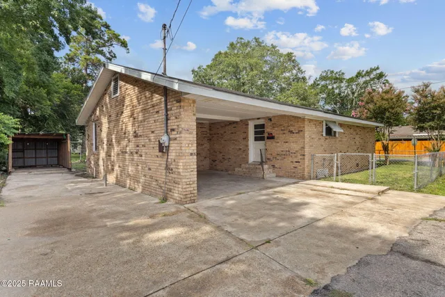 $95,000 | 810 Abbirene Street, Franklin, LA 70538