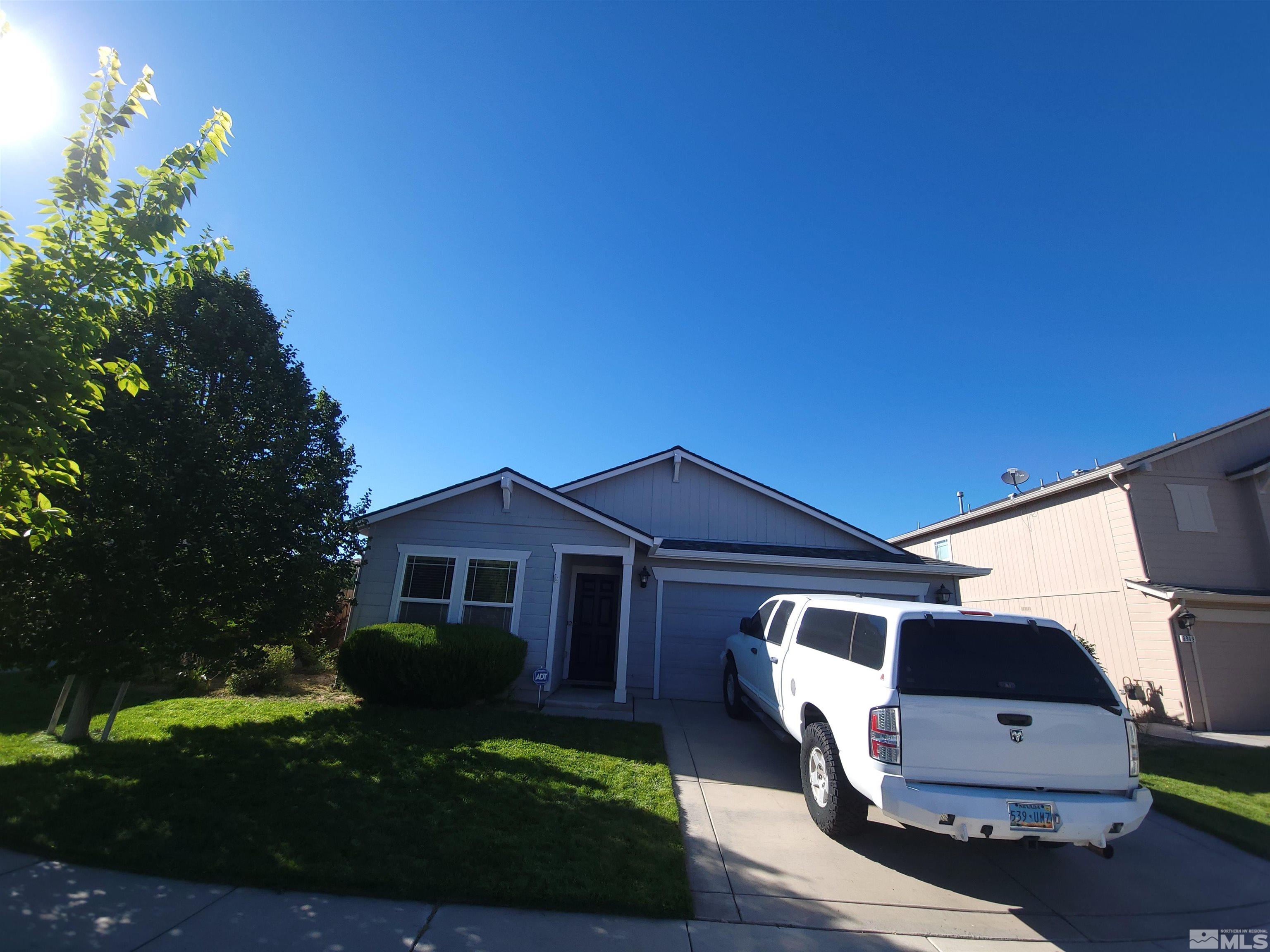 8955 Grisom Way Reno, NV 89506 - Photo 2 of 19 Photo 2