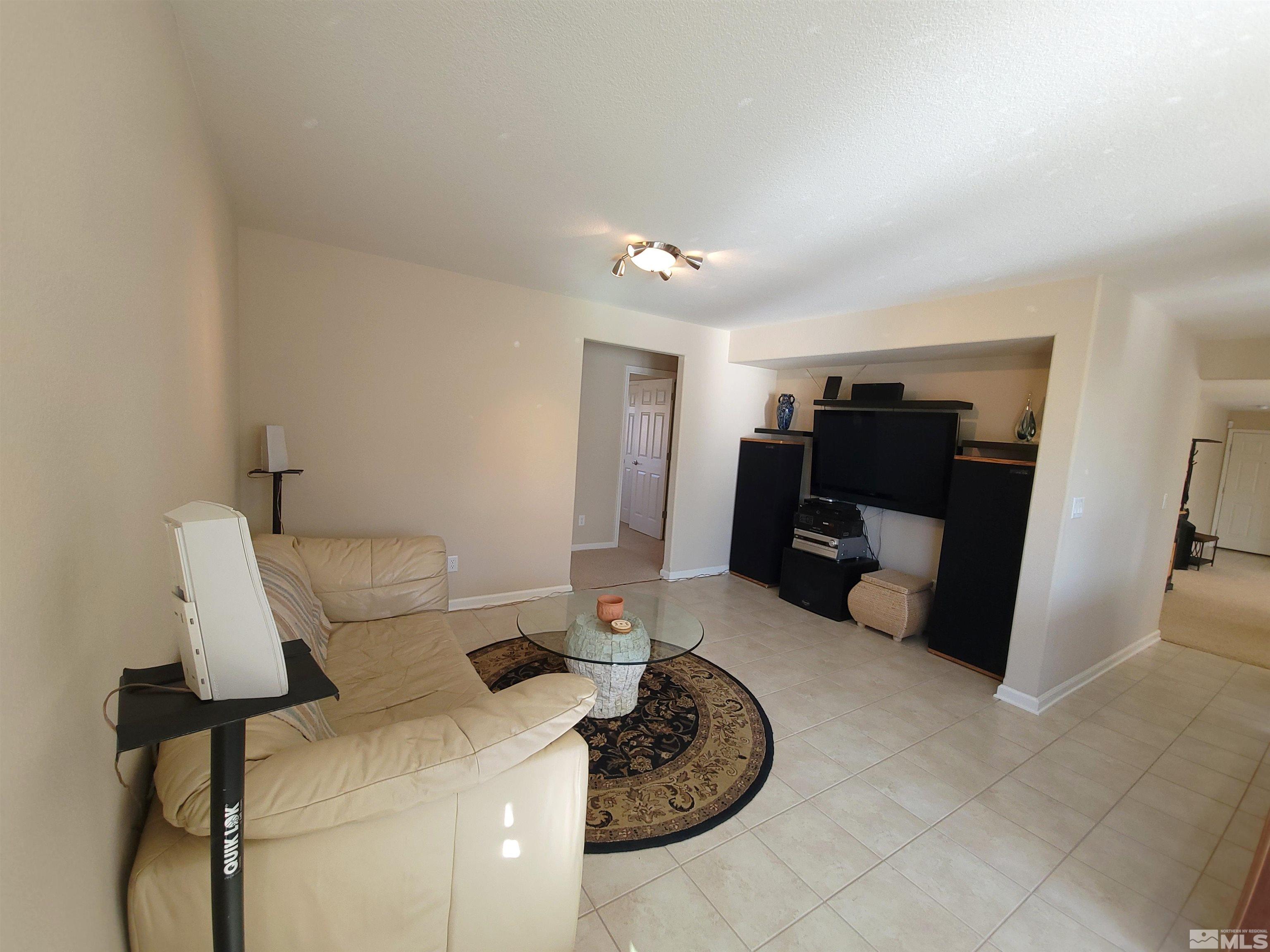 8955 Grisom Way Reno, NV 89506 - Photo 3 of 19 Photo 3